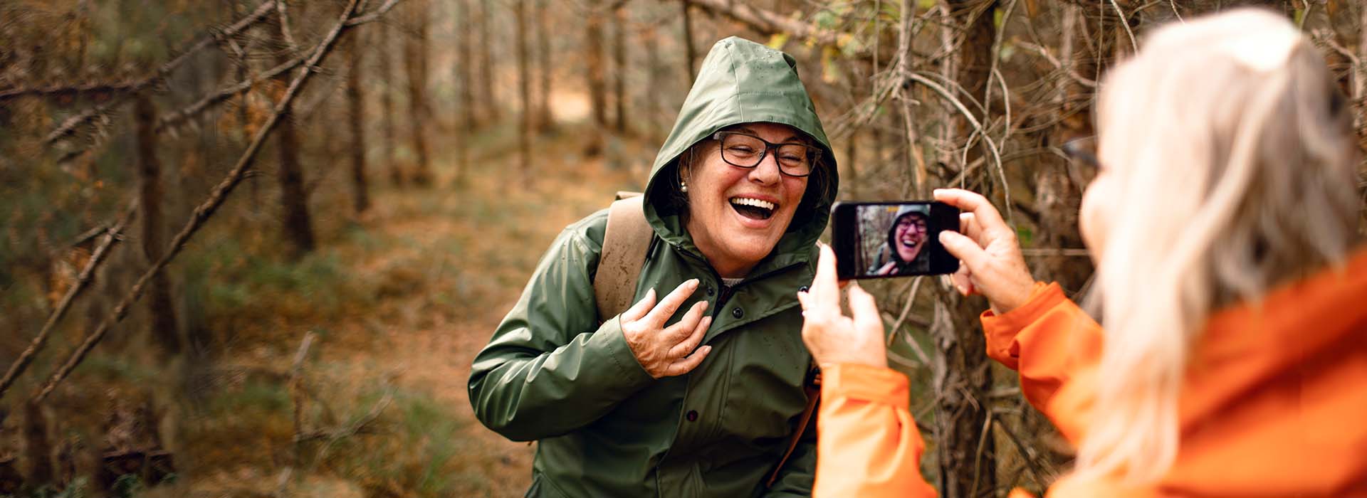 10 Nederlanderse 50+ influencers om in de gaten te houden